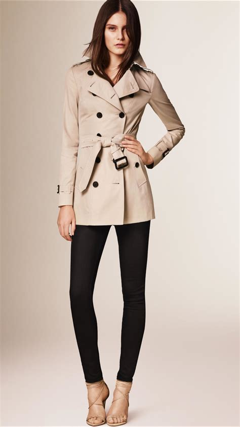 burberry sandringham mid-length heritage trench coat|Burberry chelsea trench coat review.